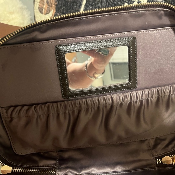 Henri Bendel Train Case Centennial Striped RARE - Picture 5 of 6